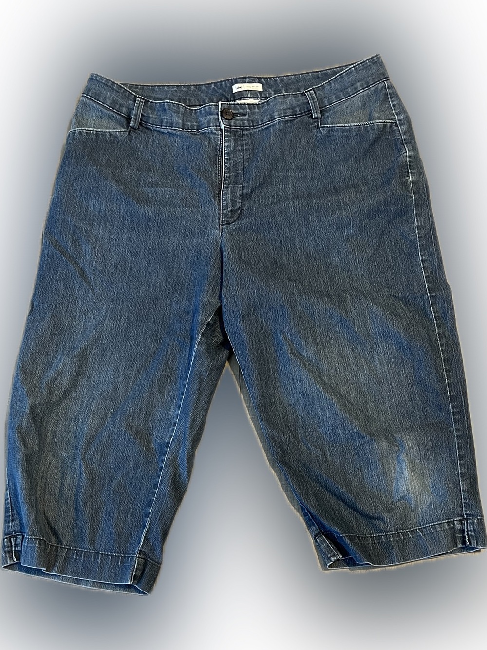 Lee Women's Blue Denim Cropped Jean Denim Capri Shorts